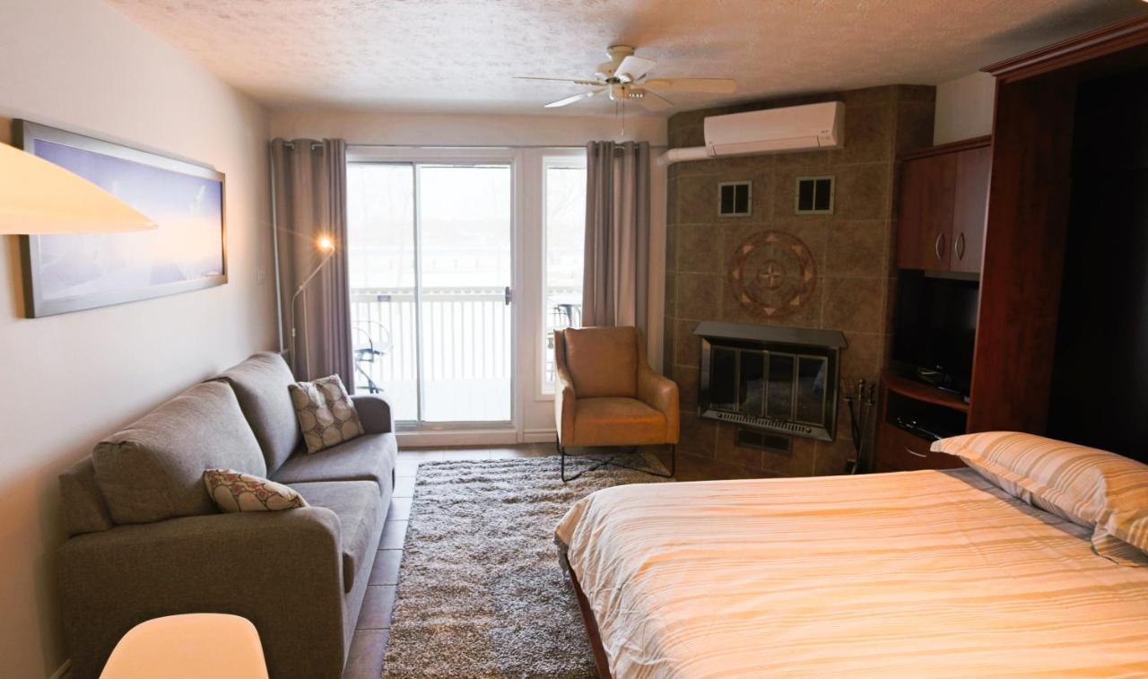 Magog Waterfront Condo Екстериор снимка