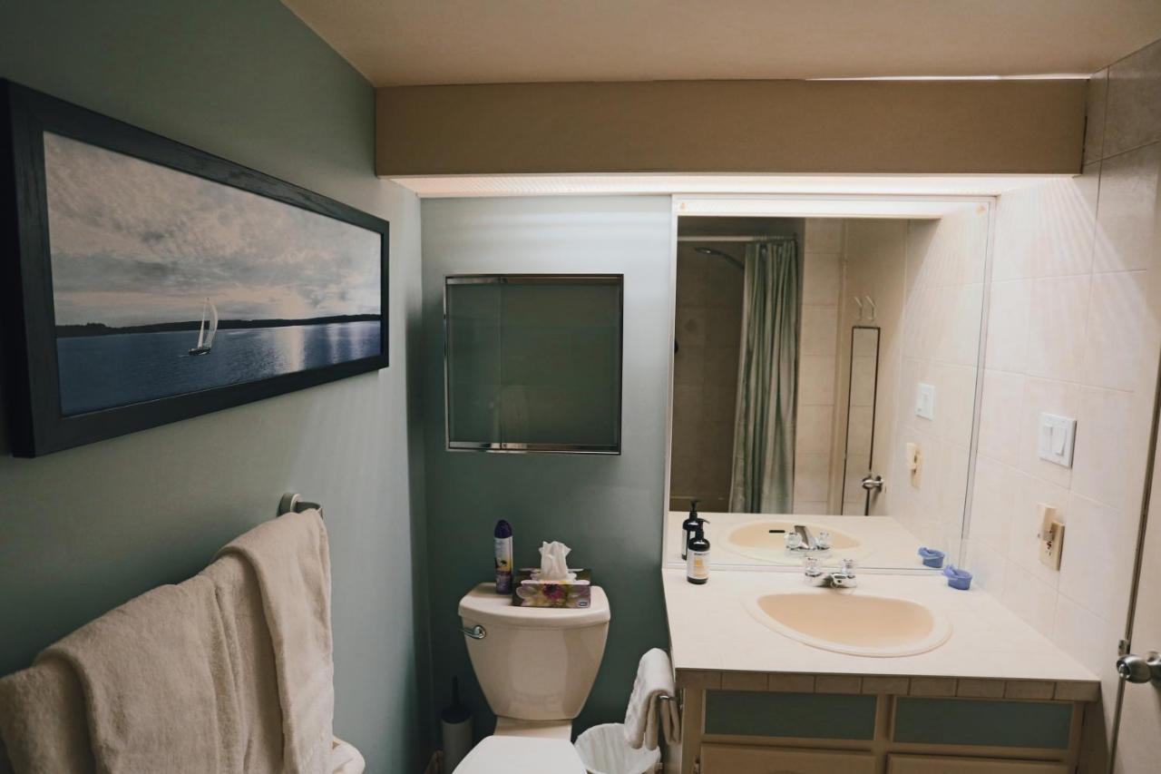 Magog Waterfront Condo Екстериор снимка