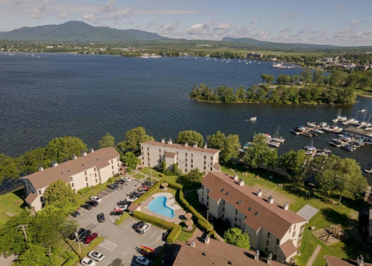 Magog Waterfront Condo Екстериор снимка